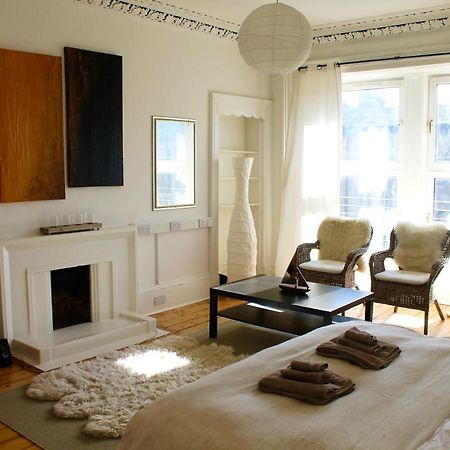 Lothian Road - Castle View Apartment Edinburgh Eksteriør bilde
